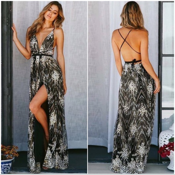Dresses & Skirts - Glitter Maxi Dress